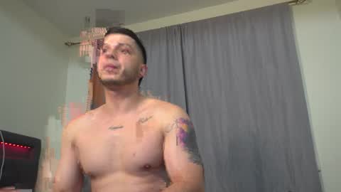 Snapshot of bryanncan01 chatting on December 15, 2025, 4:39 am Bryannsex online show from December 15, 2025, 4:39 am