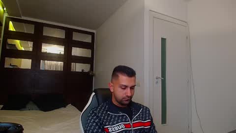 BryceReign online show from May 6, 2026, 4:41 am