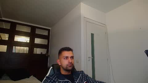BryceReign online show from May 7, 2026, 5:02 am