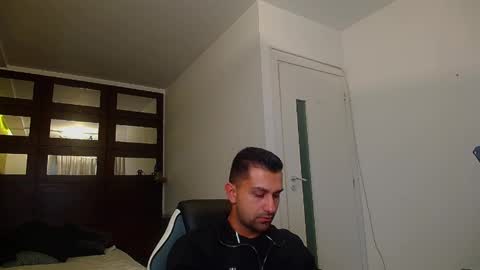 BryceReign online show from May 19, 2026, 3:57 am