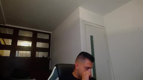 BryceReign online show from May 27, 2026, 5:04 am