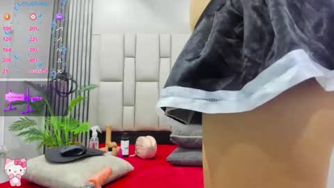 Snapshot of bryonycute chatting on November 8, 2025, 12:27 pm BRYONY online show from November 8, 2025, 12:27 pm