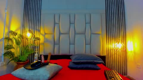 Snapshot of bryonycute chatting on November 25, 2025, 12:27 pm BRYONY online show from November 25, 2025, 12:27 pm