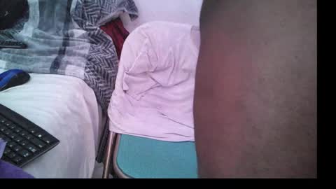 Snapshot of bsniz01for1 chatting on November 14, 2025, 2:38 pm bsniz01for1 online show from November 14, 2025, 2:38 pm