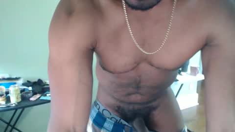 Snapshot of btd313 chatting on December 22, 2025, 3:53 pm btd313 online show from December 22, 2025, 3:53 pm