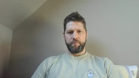 Snapshot of bubblebee1982 chatting on March 3, 2026, 9:59 am bubblebee1982 online show from March 3, 2026, 9:59 am