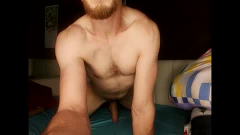 Snapshot of bubblebutt417 chatting on April 28, 2026, 2:49 am Max candi online show from April 28, 2026, 2:49 am