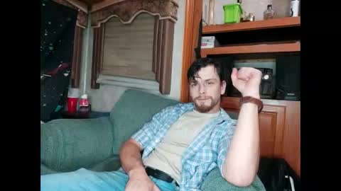 Snapshot of bubblebutt417 chatting on May 20, 2026, 12:06 am Max candi online show from May 20, 2026, 12:06 am