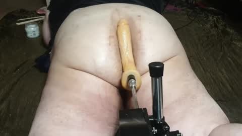 Snapshot of bubblebutt8411 chatting on May 24, 2026, 6:24 pm - online show from May 24, 2026, 6:24 pm