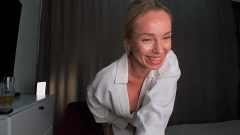 bubbling_crush online show from October 17, 2025, 8:44 pm