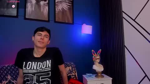 Snapshot of bublee01 chatting on September 20, 2025, 7:37 pm Bublee01 online show from September 20, 2025, 7:37 pm