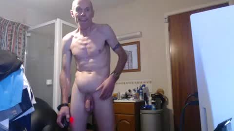 Snapshot of buck70 chatting on April 26, 2026, 7:44 pm buck70 online show from April 26, 2026, 7:44 pm