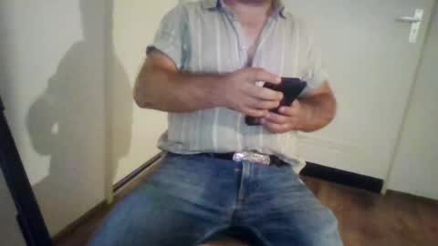 Snapshot of buck_bronson chatting on July 16, 2026, 11:00 pm Buck online show from July 16, 2026, 11:00 pm