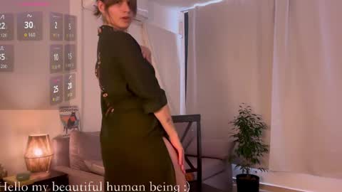 Snapshot of buckwheat_queen chatting on April 24, 2026, 6:54 pm Mira online show from April 24, 2026, 6:54 pm