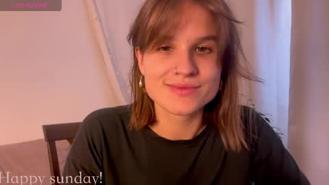 Snapshot of buckwheat_queen chatting on April 26, 2026, 6:38 pm Mira online show from April 26, 2026, 6:38 pm