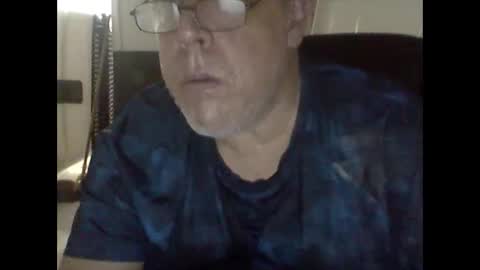 buddyluvzumore online show from January 16, 2025, 8:33 am