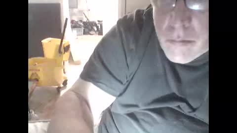 buddyluvzumore online show from January 24, 2025, 6:03 am