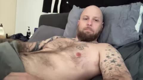 Snapshot of buebue819 chatting on November 15, 2025, 3:52 pm buebue819 online show from November 15, 2025, 3:52 pm