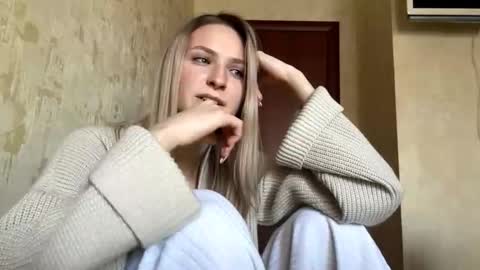 Snapshot of buenamorey chatting on February 4, 2026, 9:15 am buenamorey online show from February 4, 2026, 9:15 am