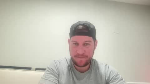 Snapshot of buffguy2977 chatting on March 3, 2026, 2:39 am buffguy2977 online show from March 3, 2026, 2:39 am