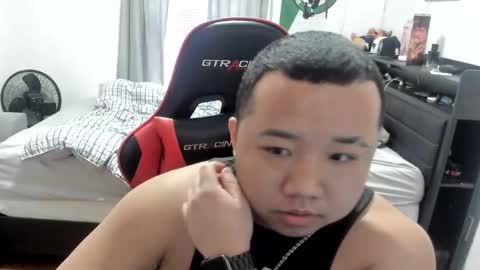 buffsexyman24 online show from February 25, 2025, 5:25 pm