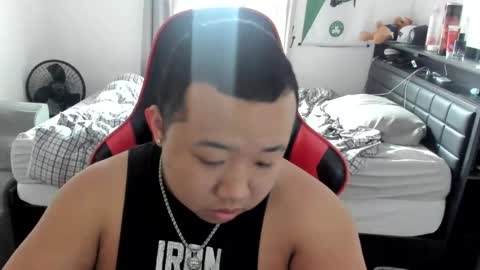 buffsexyman24 online show from March 4, 2025, 3:26 pm