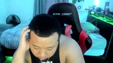 buffsexyman24 online show from March 8, 2025, 1:06 am