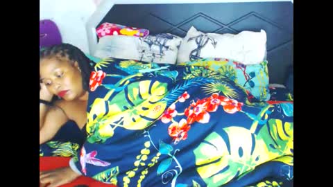 Snapshot of bulkyyass4u chatting on March 3, 2026, 1:23 am bulkyyass4u online show from March 3, 2026, 1:23 am