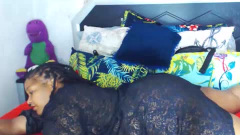 bulkyyass4u online show from March 16, 2026, 1:59 pm