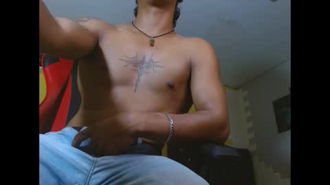 bull_cam online show from October 23, 2025, 3:00 pm