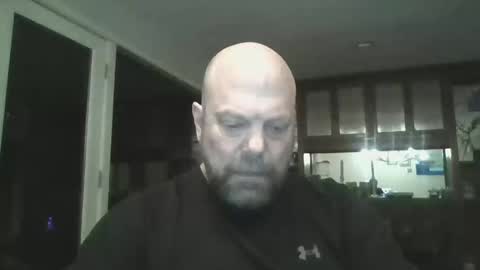 Snapshot of bulldog302w chatting on January 27, 2025, 12:12 am bulldog302w online show from January 27, 2025, 12:12 am