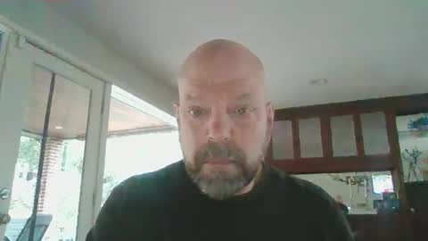 bulldog302w online show from December 5, 2025, 3:09 pm