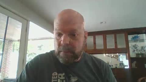 Snapshot of bulldog302w chatting on February 15, 2026, 2:25 pm bulldog302w online show from February 15, 2026, 2:25 pm