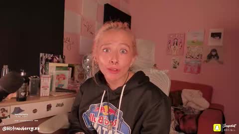        online show from October 4, 2025, 3:04 am