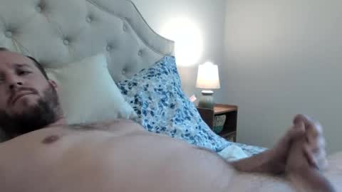 Snapshot of bunkdidlun chatting on August 4, 2026, 6:32 pm bunkdidlun online show from August 4, 2026, 6:32 pm