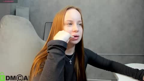 Snapshot of bunny_luvv chatting on October 3, 2025, 9:17 am Bunny online show from October 3, 2025, 9:17 am