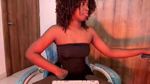 Isa online show from December 2, 2025, 12:05 am