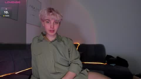 BunnyBlush online show from April 27, 2026, 10:57 am