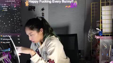 Snapshot of bunnycheekz chatting on December 14, 2024, 2:23 am Tokki bunny online show from December 14, 2024, 2:23 am