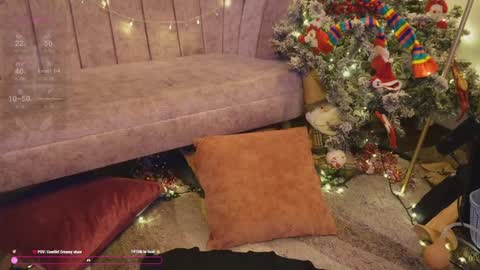 Snapshot of bunnycute_shy chatting on December 20, 2024, 1:00 pm 30 Off online show from December 20, 2024, 1:00 pm