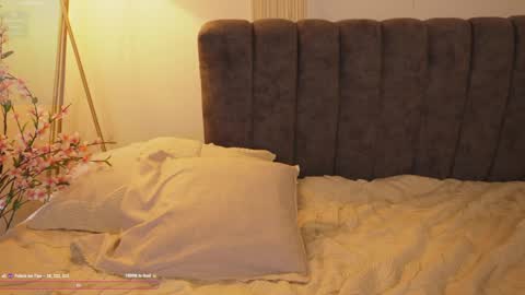 Snapshot of bunnycute_shy chatting on September 24, 2025, 2:20 pm 30 Off online show from September 24, 2025, 2:20 pm