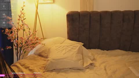 Snapshot of bunnycute_shy chatting on September 25, 2025, 2:54 pm 30 Off online show from September 25, 2025, 2:54 pm