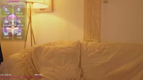 Snapshot of bunnycute_shy chatting on October 18, 2025, 1:23 pm 30 Off online show from October 18, 2025, 1:23 pm