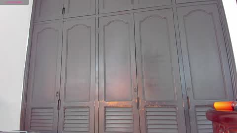 Angela Santini online show from December 29, 2024, 6:03 am