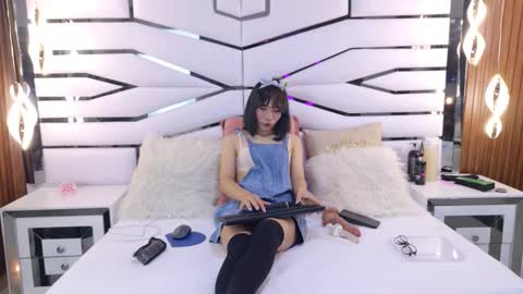 Snapshot of bunnysexyy chatting on December 16, 2025, 7:52 pm Bunny online show from December 16, 2025, 7:52 pm