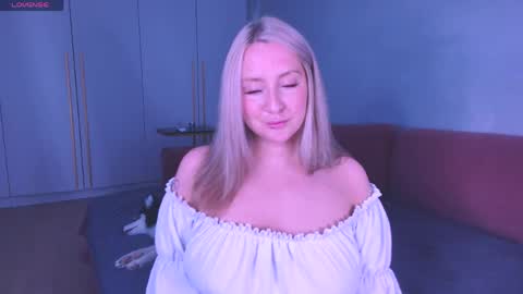 Lissa online show from May 8, 2026, 8:03 pm