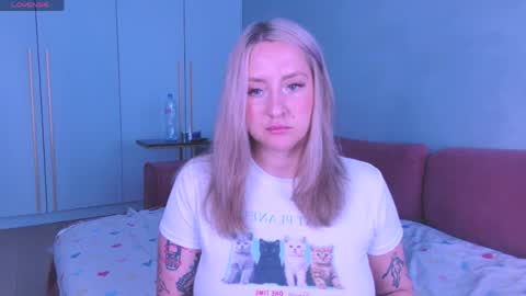 Lissa online show from May 21, 2026, 10:33 am