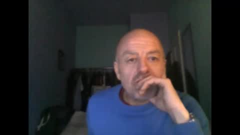 Snapshot of burnleyguy1977 chatting on March 5, 2026, 5:25 am burnleyguy1977 online show from March 5, 2026, 5:25 am