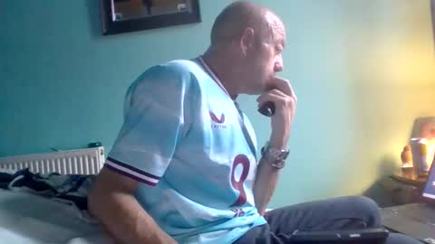 Snapshot of burnleyguy1977 chatting on June 2, 2026, 4:47 am burnleyguy1977 online show from June 2, 2026, 4:47 am