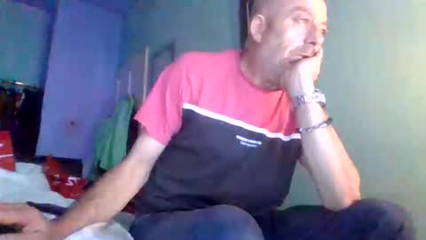 Snapshot of burnleyguy1977 chatting on June 6, 2026, 9:14 am burnleyguy1977 online show from June 6, 2026, 9:14 am